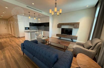 Apartment - 2 Bedrooms - 3 Bathrooms for rent in Floresta Gardens - Floresta Gardens - The Pearl Island - Doha