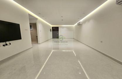 Apartment - 3 Bedrooms - 3 Bathrooms for rent in Old Airport Road - Old Airport Road - Doha