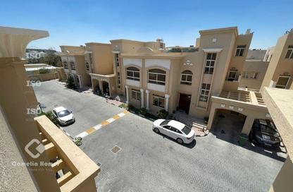 مجمع سكني - 4 غرف نوم - 4 حمامات للايجار في مريخ - المريخ - الدوحة