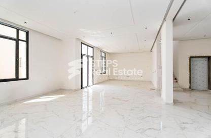 Villa - 6 Bedrooms - 7 Bathrooms for sale in Al Thumama - Al Thumama - Doha