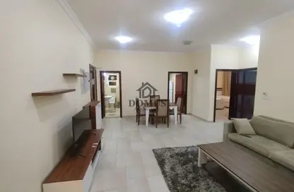 Apartment - 2 Bedrooms - 2 Bathrooms for rent in Al Nasr Street - Al Nasr - Doha