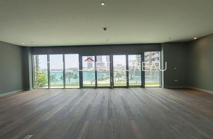 Townhouse - 4 Bedrooms - 6 Bathrooms for sale in Seef Lusail - Lusail City - Lusail
