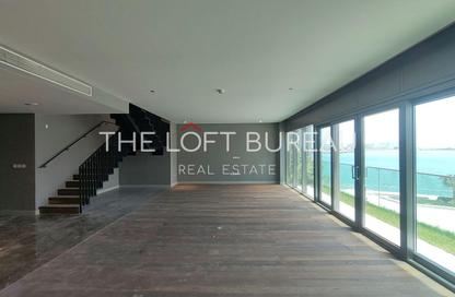 Townhouse - 4 Bedrooms - 6 Bathrooms for sale in Seef Lusail - Lusail City - Lusail