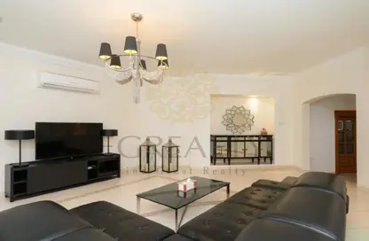 Villa - 6 Bedrooms - 7 Bathrooms for sale in Legtaifiya Lagoon - West Bay - Doha