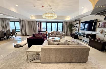 Apartment - 3 Bedrooms - 4 Bathrooms for rent in West Porto Drive - Porto Arabia - The Pearl Island - Doha