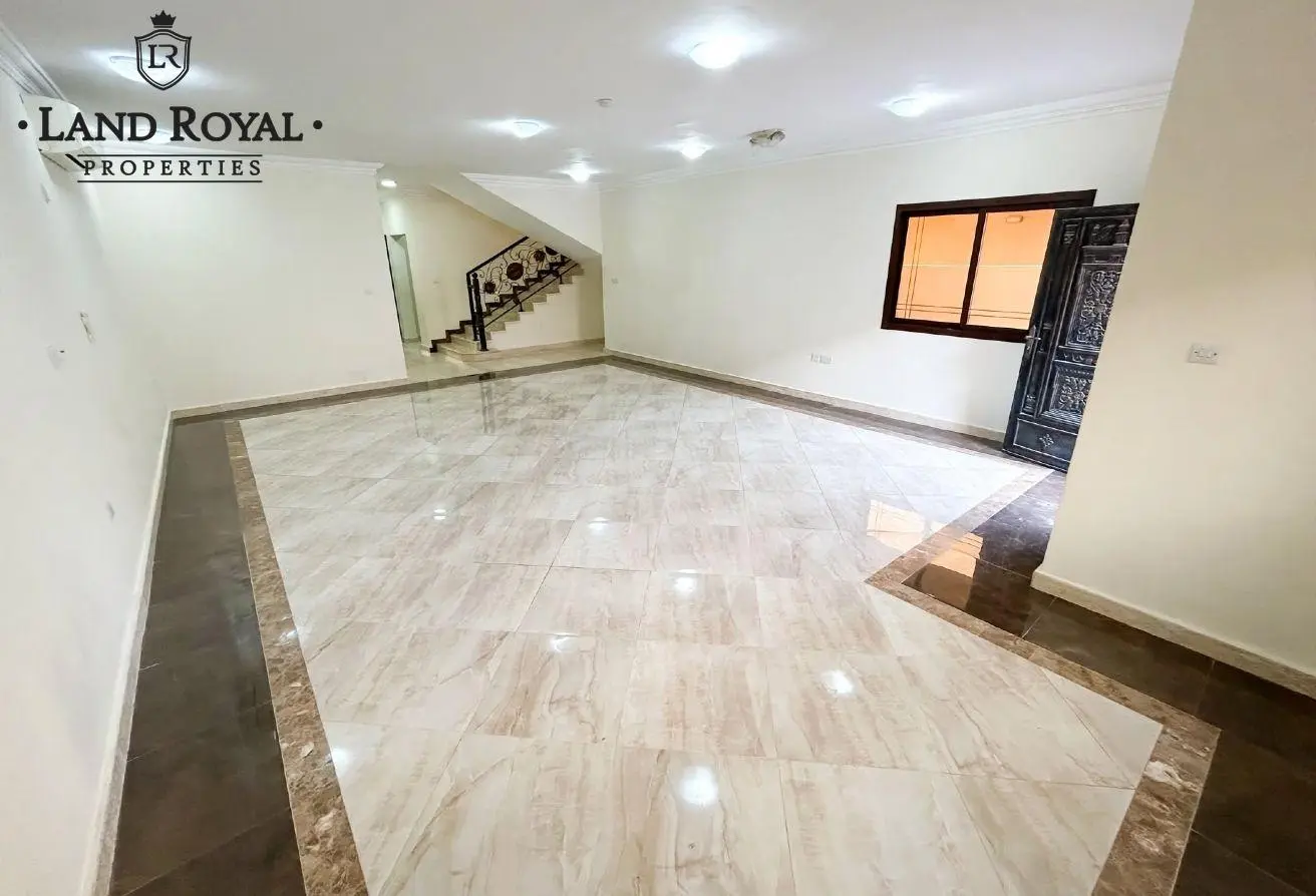 63810140 - Property Main Image