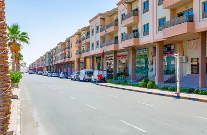 محل تجاري - استوديو - 1 حمام للايجار في واحة إزدان - الوكير - الوكرة