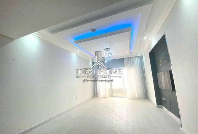 2OZw0xTke9o - Property Image 2