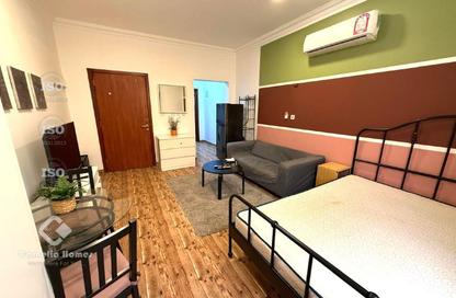 Apartment - Studio - 1 Bathroom for rent in OPT-TCHR - Al Gharrafa - Al Gharrafa - Doha