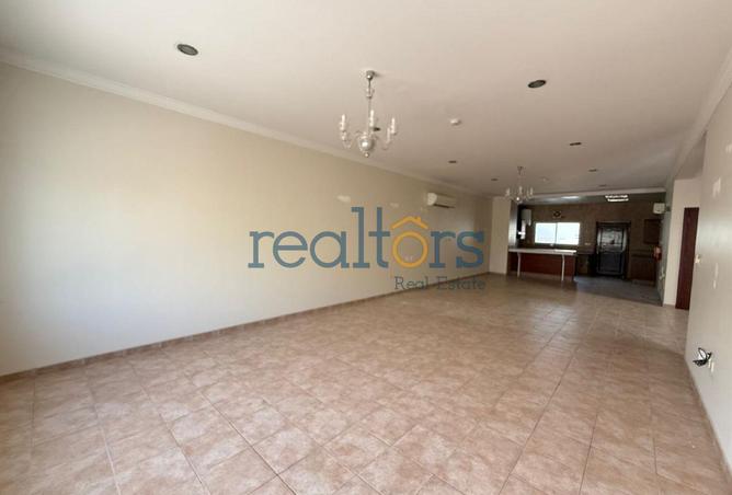 1020060 - Property Image 3