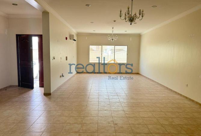 1020060 - Property Image 2