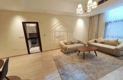 Apartment - 2 Bedrooms - 3 Bathrooms for rent in Giardino Gardens - Giardino Villas - The Pearl Island - Doha