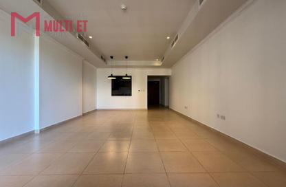 شقة - 2 غرف نوم - 3 حمامات للايجار في طريق بورتو الغربي - بورتو أرابيا - جزيرة اللؤلؤة - الدوحة