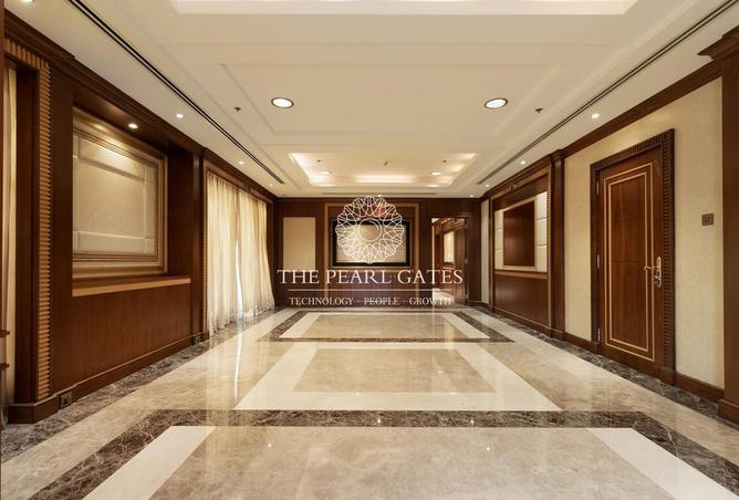 975658 - Property Image 2