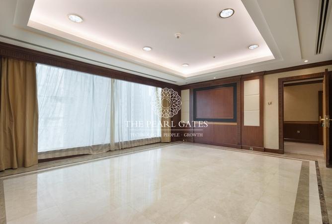 975658 - Property Image 3