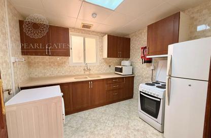 Apartment - 2 Bedrooms - 3 Bathrooms for rent in Aabdullah Bin Sultan Al Thani - C-Ring Road - Al Sadd - Doha