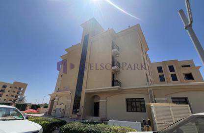 Apartment - 2 Bedrooms - 3 Bathrooms for rent in Naples - Fox Hills - Fox Hills - Lusail