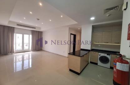 Apartment - 2 Bedrooms - 2 Bathrooms for rent in Al Nasr Street - Al Nasr - Doha