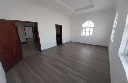 Villa - 4 Bedrooms - 3 Bathrooms for rent in Old Airport 43 - Old Airport Road - Doha
