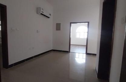 Villa - 4 Bedrooms - 3 Bathrooms for rent in Old Airport 43 - Old Airport Road - Doha