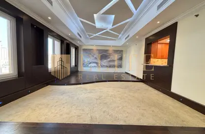 Apartment - 3 Bedrooms - 5 Bathrooms for rent in East Porto Drive - Porto Arabia - The Pearl Island - Doha