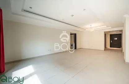 Apartment - 1 Bedroom - 2 Bathrooms for rent in East Porto Drive - Porto Arabia - The Pearl Island - Doha