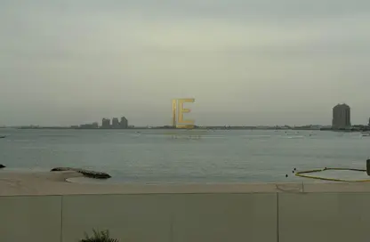 شقة - 4 غرف نوم - 6 حمامات للبيع في طريق بورتو الشرقي - بورتو أرابيا - جزيرة اللؤلؤة - الدوحة