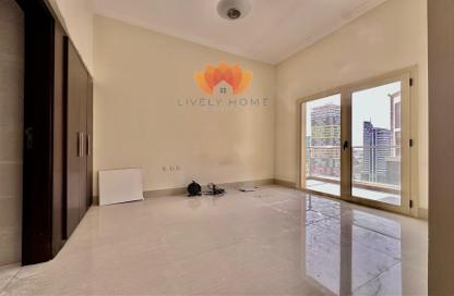 Apartment - 1 Bedroom - 2 Bathrooms for rent in Lusail Marina Heights - Marina District - Lusail