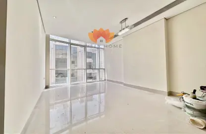 Apartment - 1 Bedroom - 2 Bathrooms for rent in Lusail Marina Heights - Marina District - Lusail