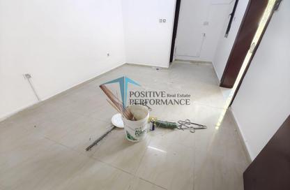 Apartment - Studio - 1 for rent in Al Dafna - Al Dafna - Doha