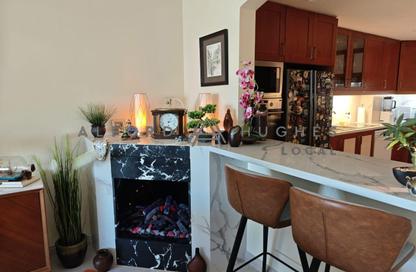 Apartment - 2 Bedrooms - 3 Bathrooms for sale in East Porto Drive - Porto Arabia - The Pearl Island - Doha Apartment - 2 Bedrooms - 3 Bathrooms for sale in East Porto Drive - Porto Arabia - The Pearl Island - Doha