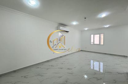 Apartment - 2 Bedrooms - 3 Bathrooms for rent in Bin Omran 35 - Fereej Bin Omran - Doha Apartment - 2 Bedrooms - 3 Bathrooms for rent in Bin Omran 35 - Fereej Bin Omran - Doha