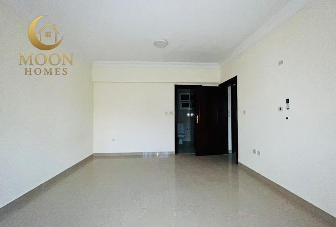 53812621 - Property Image 3