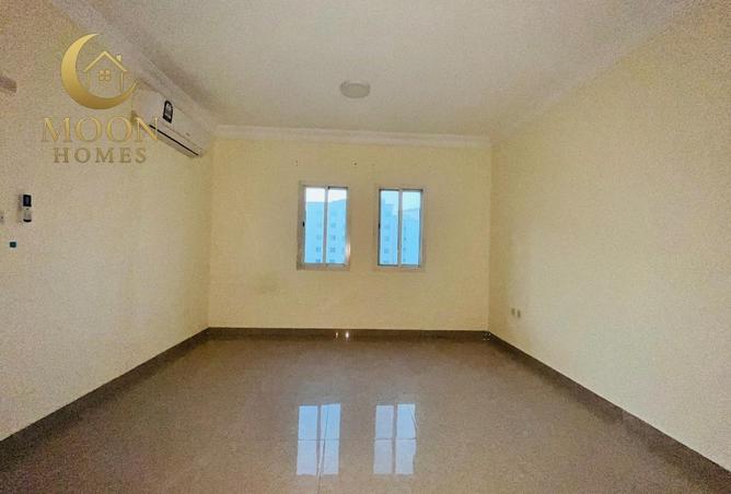 53812621 - Property Image 2