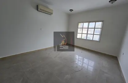 فيلا - 4 غرف نوم - 4 حمامات للايجار في سلاطة الجديدة - سلاطة - الدوحة