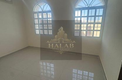 Apartment - 3 Bedrooms - 2 Bathrooms for rent in Street 871 - Al Duhail South - Al Duhail - Doha Apartment - 3 Bedrooms - 2 Bathrooms for rent in Street 871 - Al Duhail South - Al Duhail - Doha