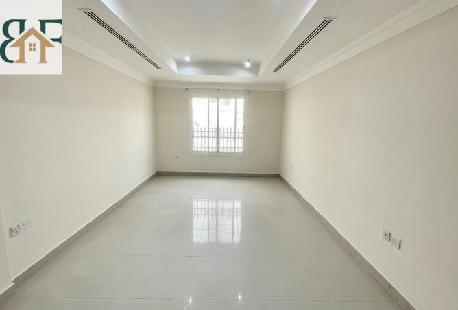 54344859 - Property Image 2