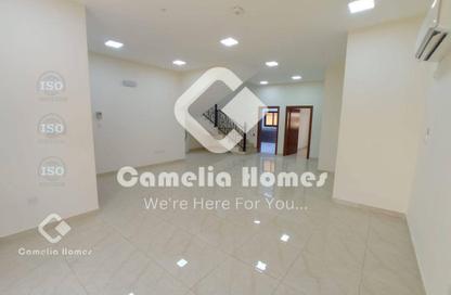 Villa - 5 Bedrooms - 4 Bathrooms for rent in Al Markhiya Street - Al Markhiya - Doha