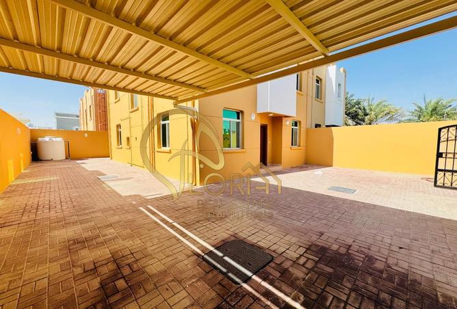 53669779 - Property Image 3