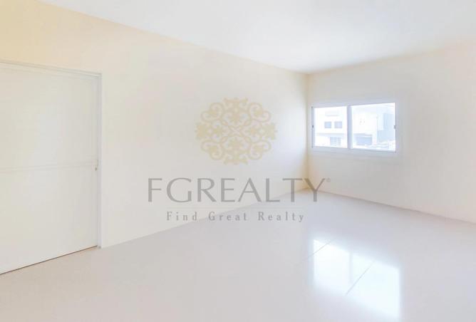 1003093 - Property Image 3