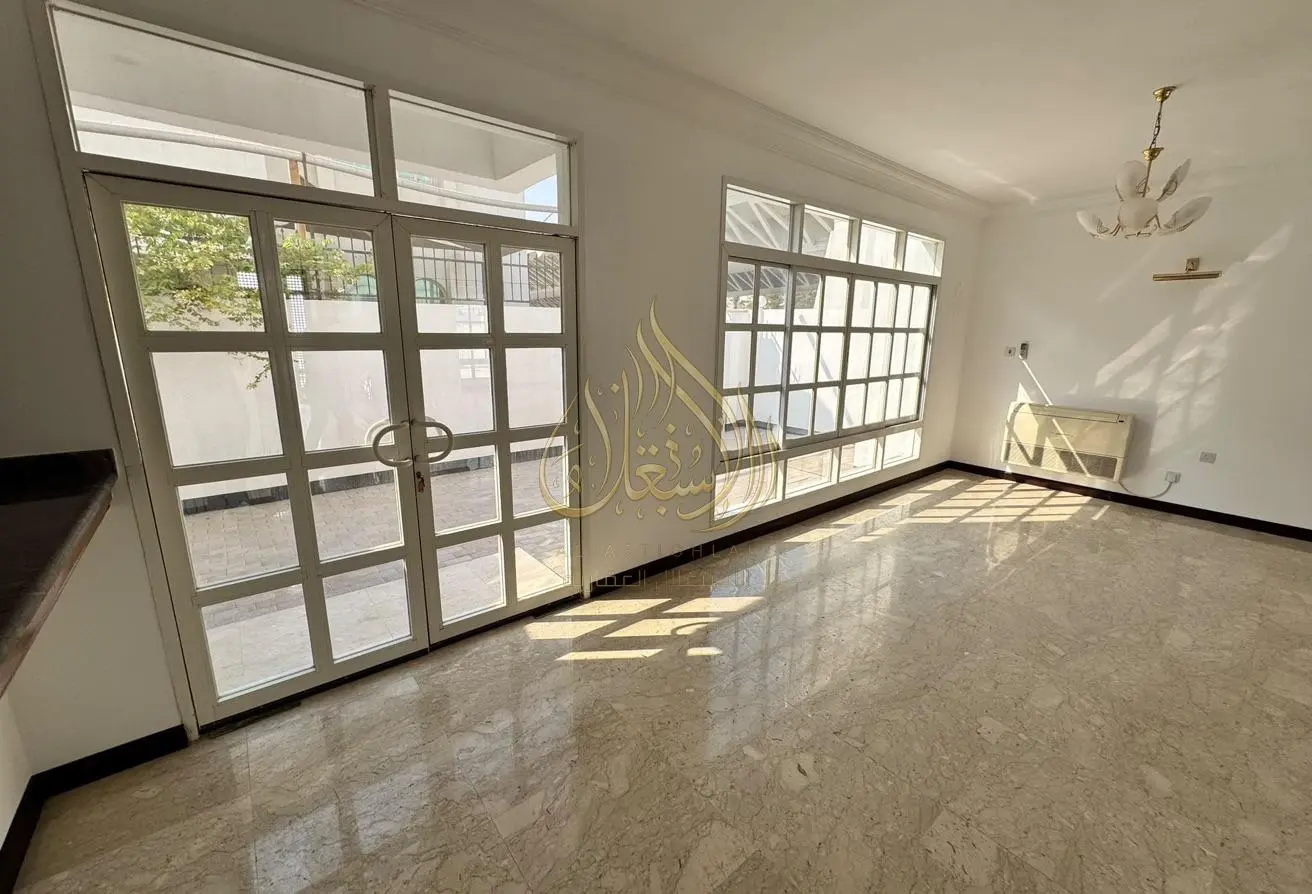 63473371 - Property Main Image