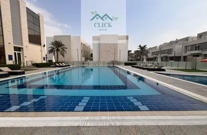 مجمع سكني - 2 غرف نوم - 3 حمامات للايجار في مريخ - المريخ - الدوحة