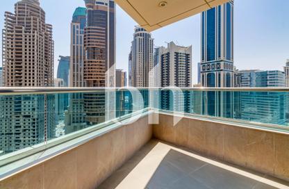 Apartment - 3 Bedrooms - 4 Bathrooms for rent in City Center Towers - West Bay - Doha
