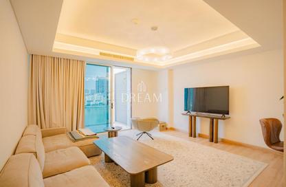 Apartment - 1 Bedroom - 2 Bathrooms for rent in Gewan Island - The Pearl Island - Doha