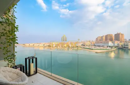 Apartment - 1 Bedroom - 2 Bathrooms for rent in Gewan Island - The Pearl Island - Doha
