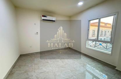 Compound - 6 Bedrooms - 5 Bathrooms for rent in Bu Hamour Street - Abu Hamour - Doha