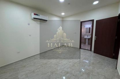 Compound - 6 Bedrooms - 5 Bathrooms for rent in Bu Hamour Street - Abu Hamour - Doha