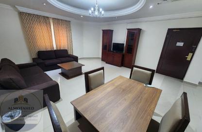 Apartment - 2 Bedrooms - 3 Bathrooms for rent in Al Sadd Road - Al Sadd - Doha