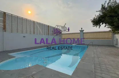 Villa - 4 Bedrooms - 5 Bathrooms for rent in Les Maisons Blanches - Lusail