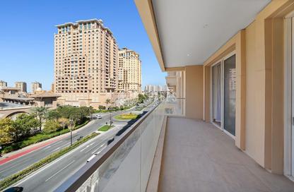 Apartment - 2 - 3 for sale in East Porto Drive - Porto Arabia - The Pearl Island - Doha Apartment - 2 - 3 for sale in East Porto Drive - Porto Arabia - The Pearl Island - Doha